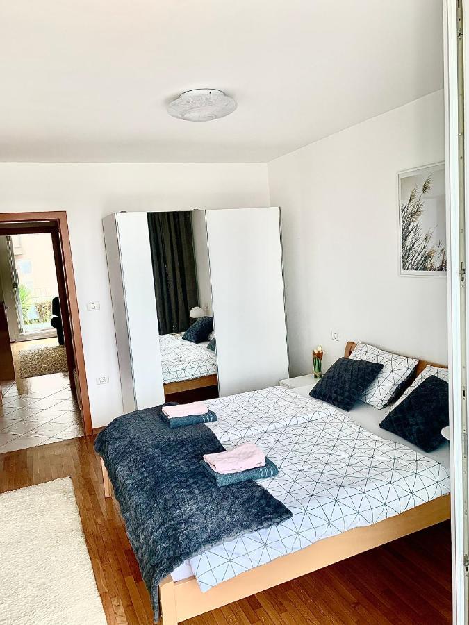 Apartamento Sonce Izola Exterior foto